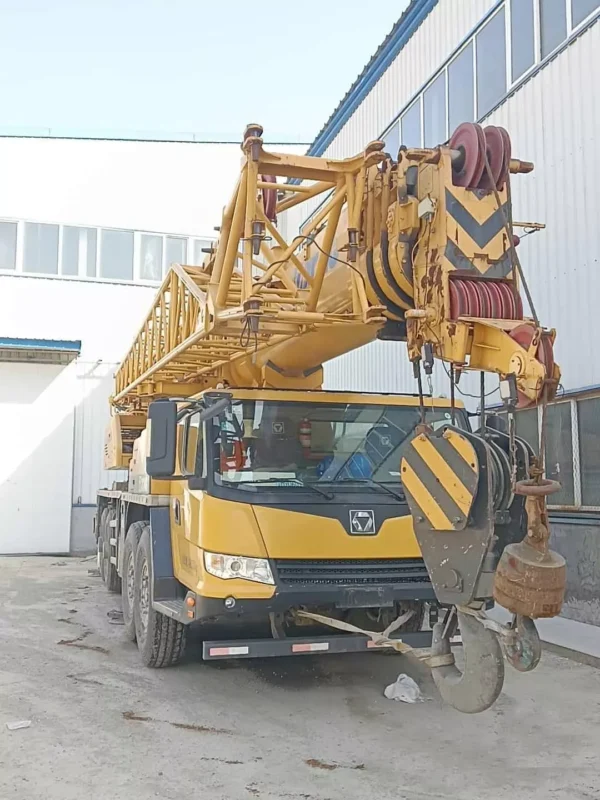 Transfer-75-tons-truck-crane.